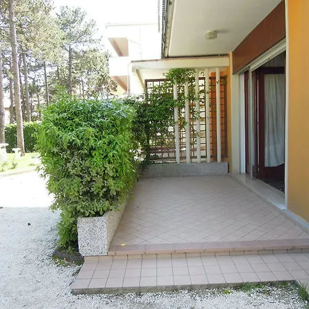 Appartamento Spacious Family For 8 Guests Bibione