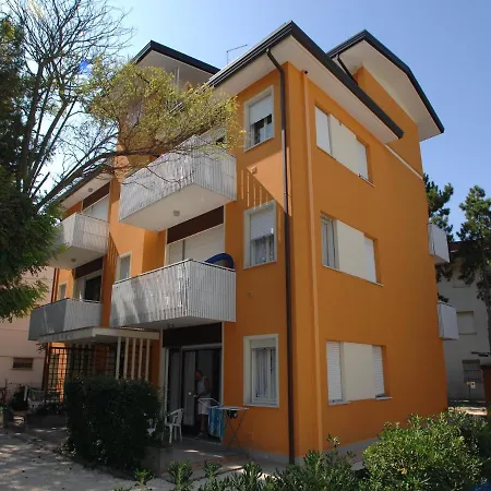 Flat In A Great Location For 8 Guests - Beahost Apartment Bibione