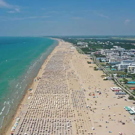 Apartment Flat In A Great Location For 8 Guests - Beahost Bibione