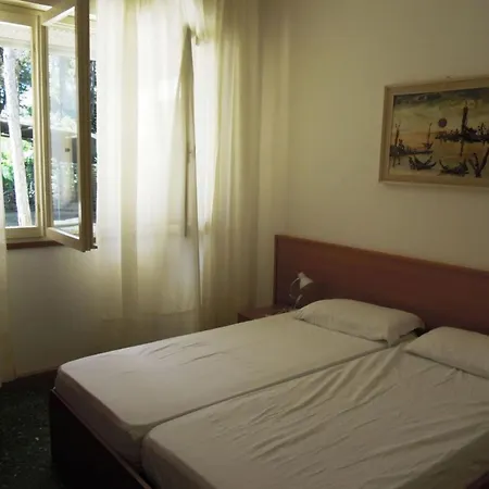 Spacious Family For 8 Guests 비비오네