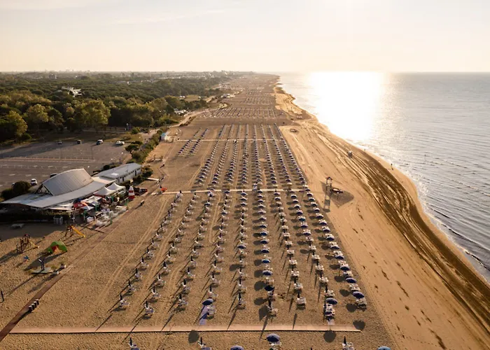 아파트 Spacious Family For 8 Guests